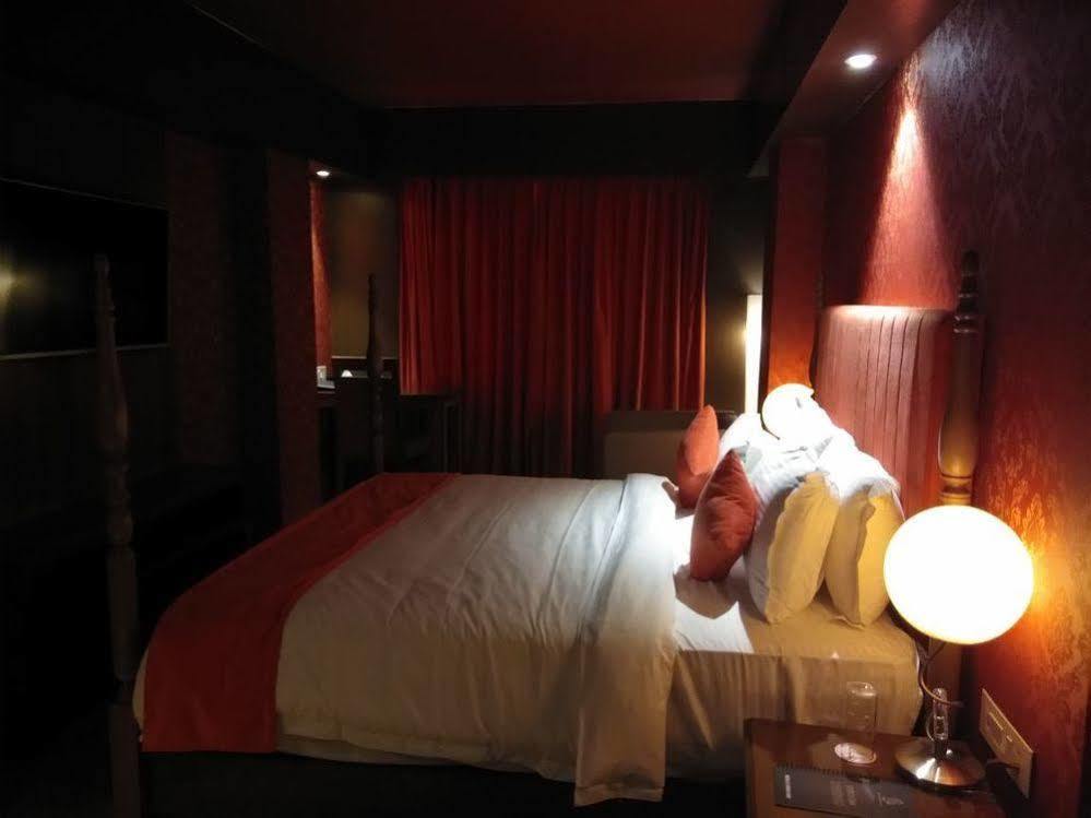 Hotel Oxina Lygon Tiruchirappalli Exterior foto